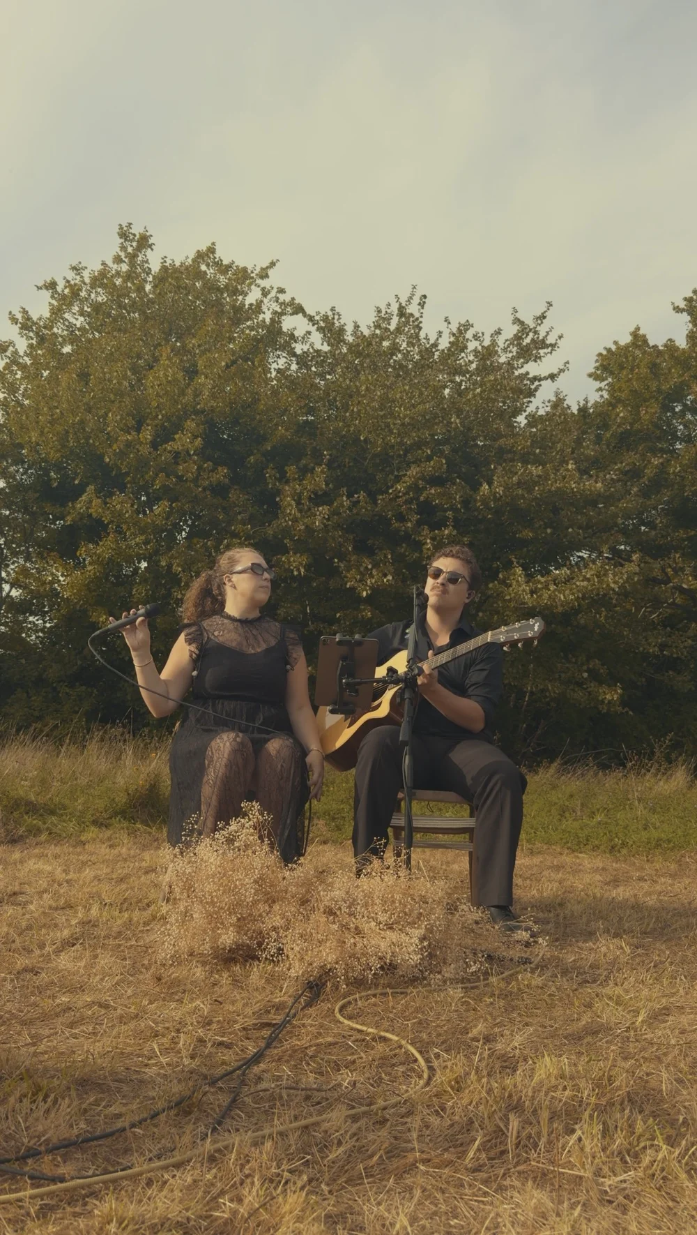 sunday brunch –maddie & Jake – in the lounge