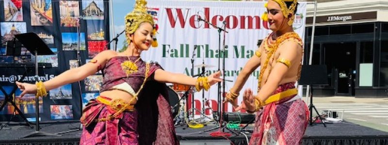thai market dance